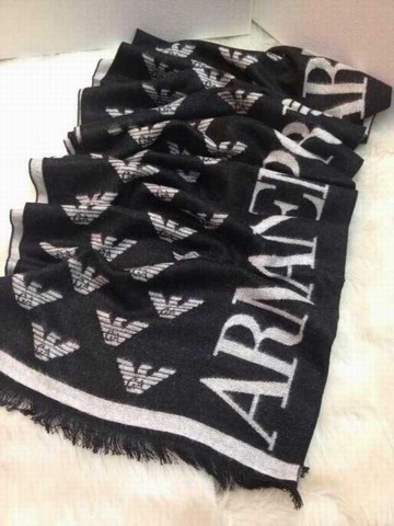 echarpe armani,foulard emporio armani,echarpe armani homme