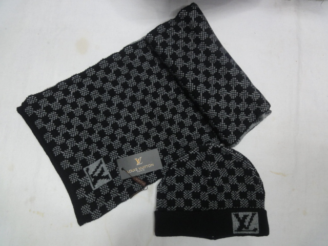 foulard louis vuitton pas cher